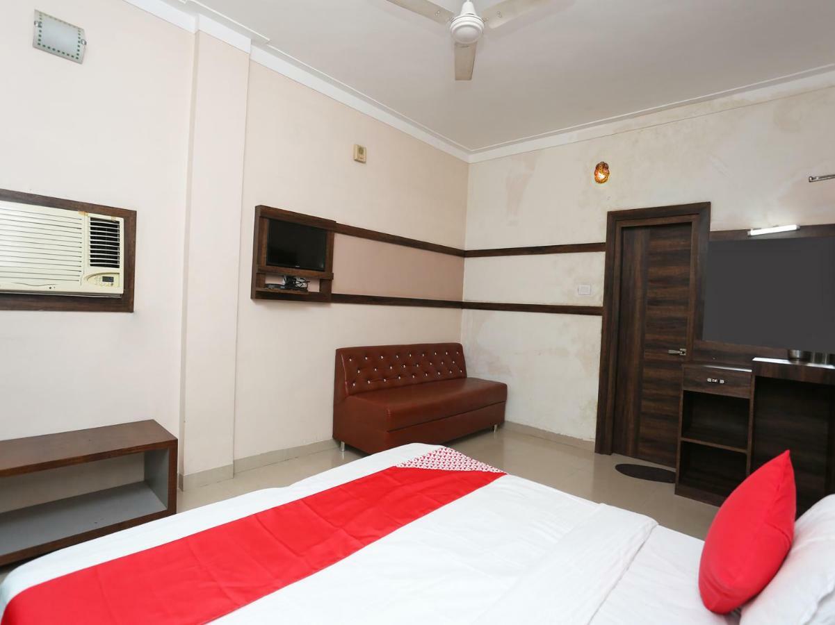 Oyo 29724 Hotel Kokila Resort 자발푸르 외부 사진