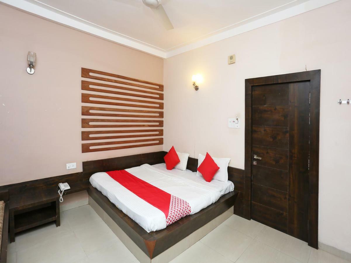 Oyo 29724 Hotel Kokila Resort 자발푸르 외부 사진